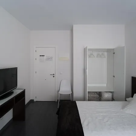 Madrid De فندق