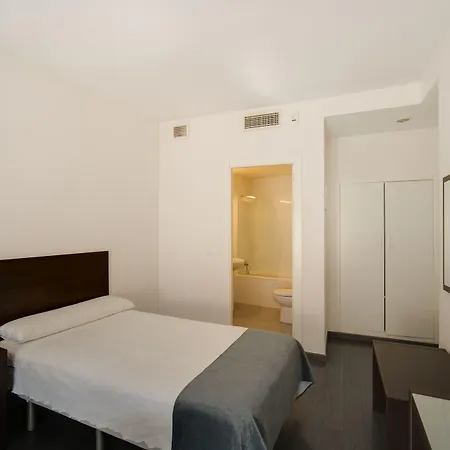 فندق Madrid De إشبيلية